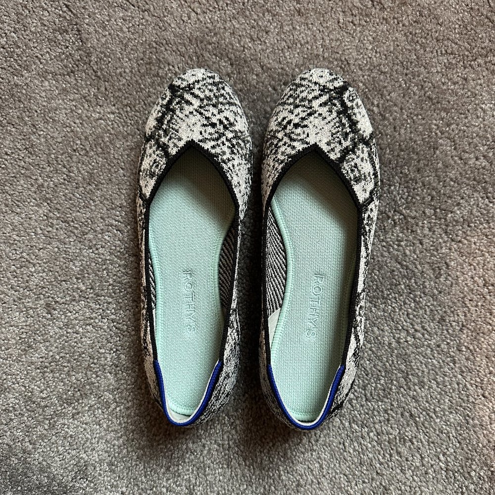 NWOT Rothy's "The Flat" in Python, 7.5, runs large
